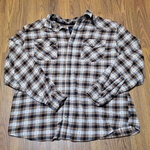 WindRiver Men’s 2XL Plaid Flannel-Style Button-Up Shirt Modern Fit A42